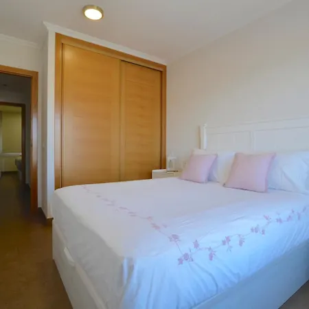 Flatselect Plaza Apartment