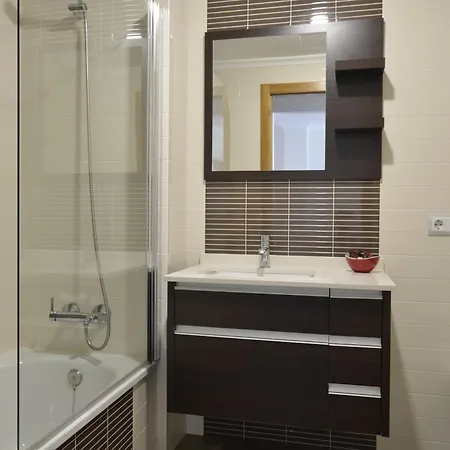 Flatselect Plaza Apartment